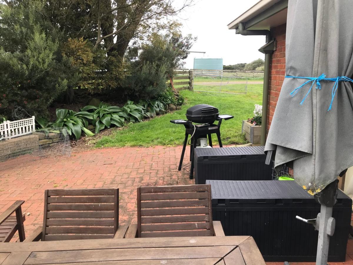 Lanaud Farm Stay Allansford Eksteriør bilde